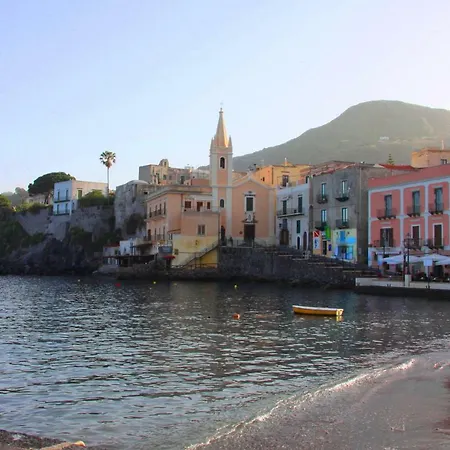 Casa Canneto Mare Apartment *